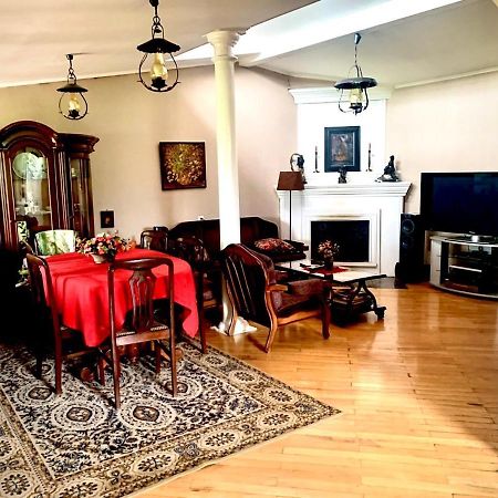 Polonia Tbilisi House Hotel Eksteriør billede