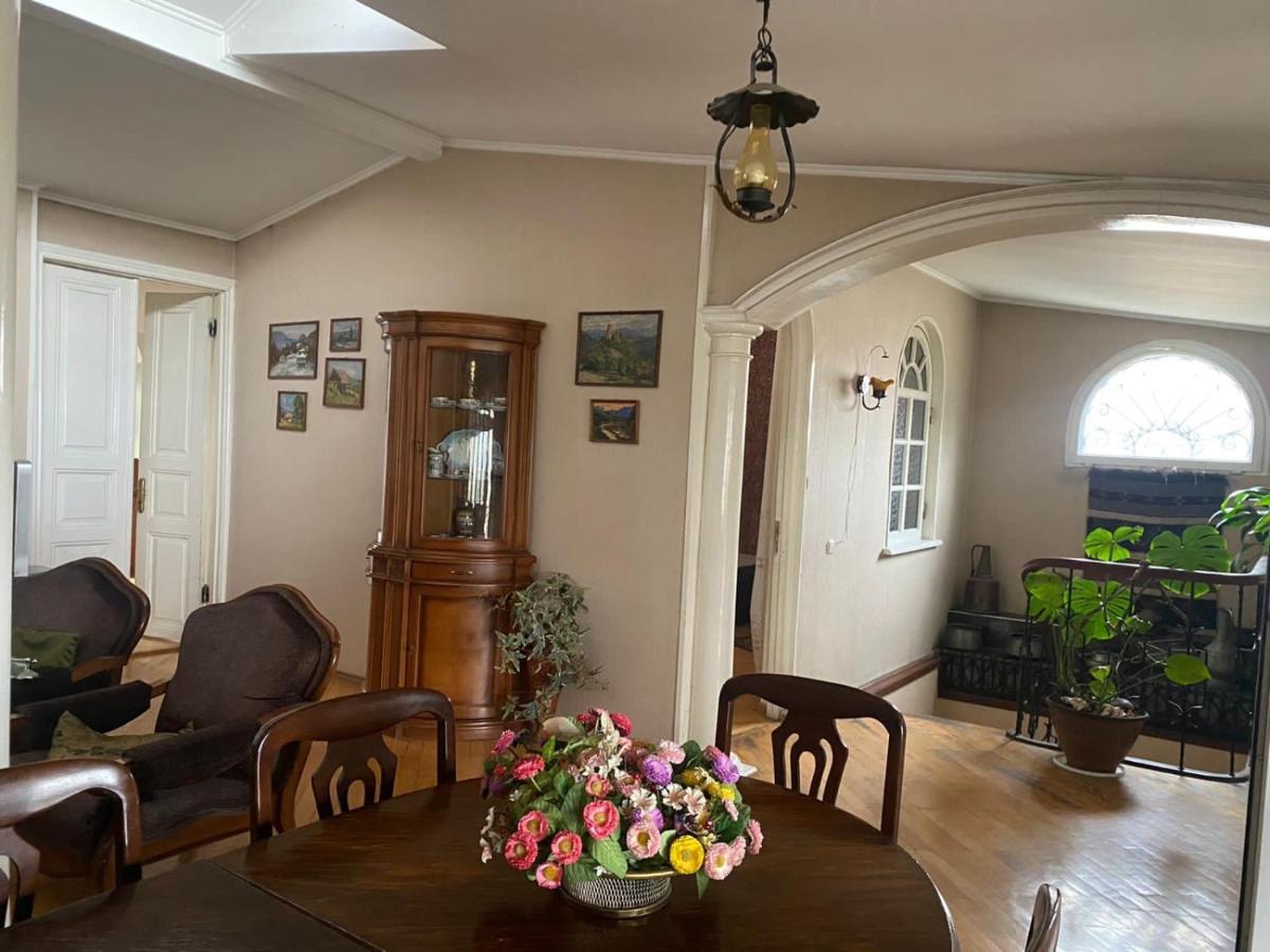 Polonia Tbilisi House Hotel Eksteriør billede