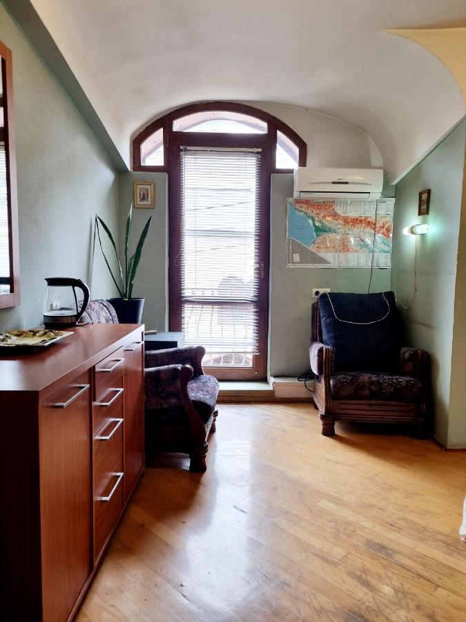 Polonia Tbilisi House Hotel Eksteriør billede