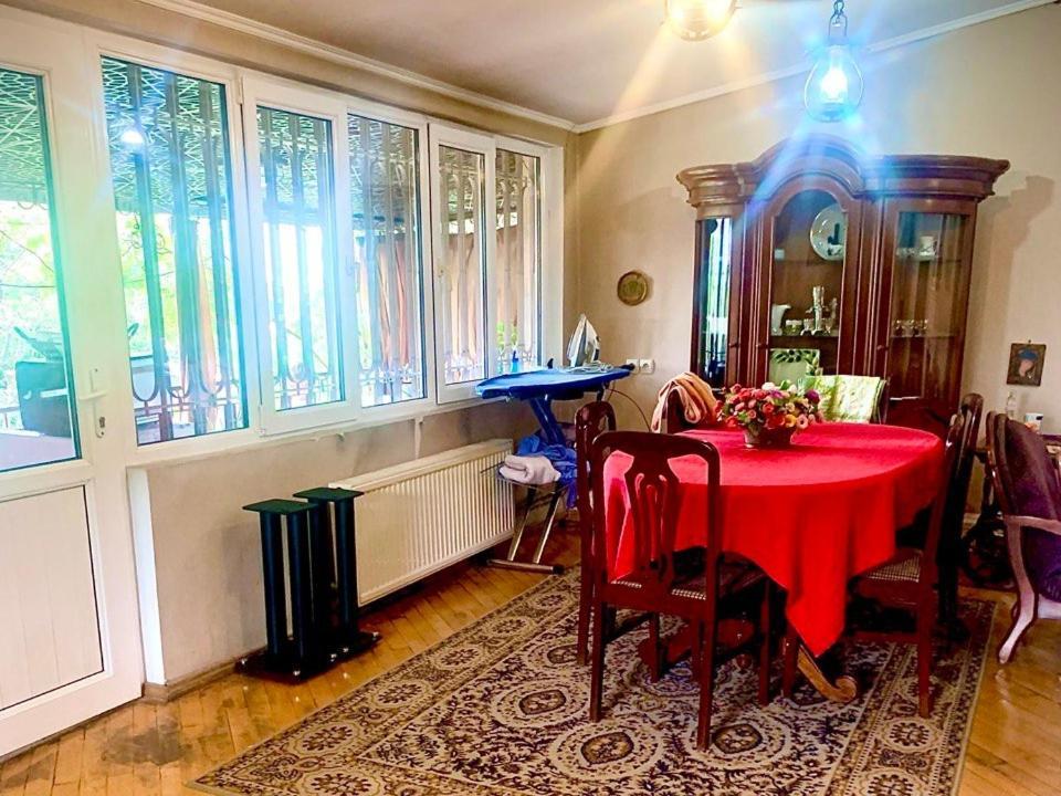 Polonia Tbilisi House Hotel Eksteriør billede