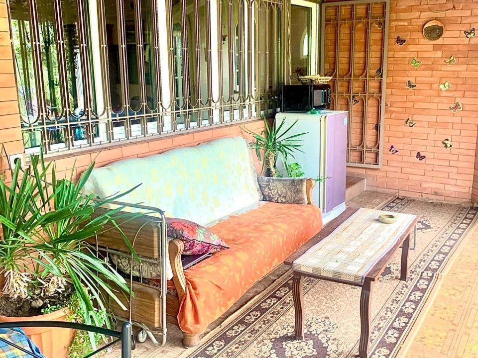 Polonia Tbilisi House Hotel Eksteriør billede